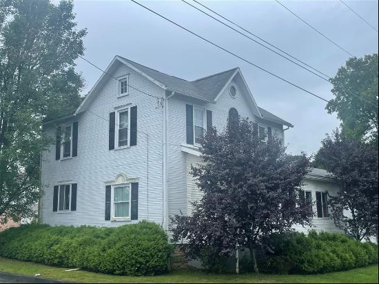 118 Mill Creek St, Ligonier Boro PA 15658