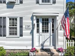 1446 Pequot Trail, Stonington CT 06378