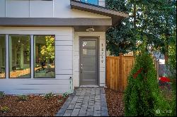 12719 83rd Court NE, Kirkland WA 98034