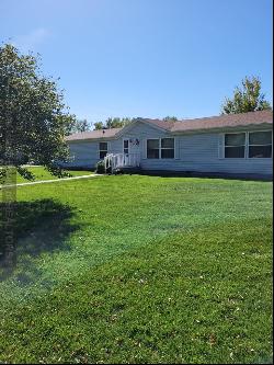 339 N 11th St, Loup City NE 68853