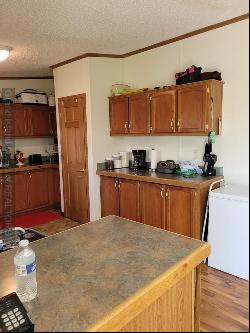 339 N 11th St, Loup City NE 68853