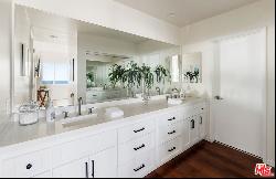 18111 Coastline Drive Unit 1, Malibu CA 90265