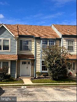 206 Douglas Court, Thorofare NJ 08086