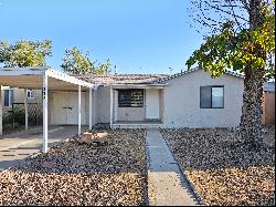 330 Arvada Avenue NE, Albuquerque NM 87102