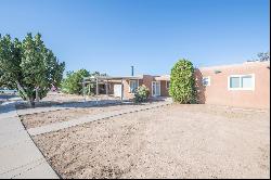 3007 Conchas Street NE, Albuquerque NM 87111