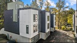 1428 136th Court NE, Bellevue WA 98005