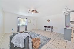 4513 SW 8th Ct Unit 111, Cape Coral FL 33914