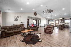 226 NE 160 Ave, Cheney KS 67025