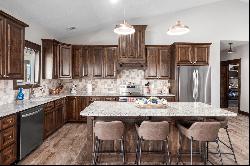 226 NE 160 Ave, Cheney KS 67025