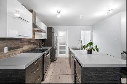 14090 Rue du Frère-Jérôme, Mirabel QC J7N0P8