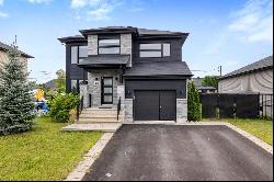 14090 Rue du Frere-Jerome, Mirabel QC J7N0P8