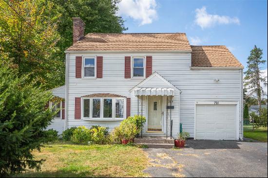 793 S Quaker Lane, West Hartford CT 06110