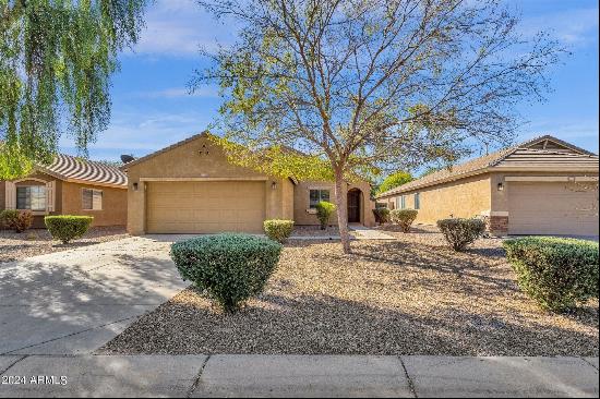 1431 W Belmont Red Trail, San Tan Valley AZ 85143