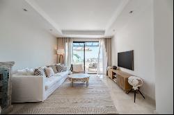 Modern penthouse with a large terrace in La Quinta Suites, Benah, Benahavís 29679