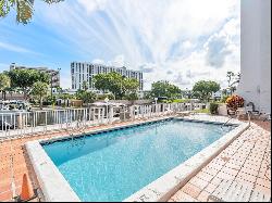 1650 NE 115th St Unit 102, Miami FL 33181