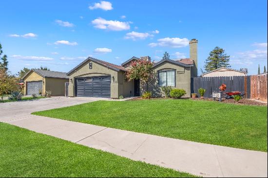 1786 Cochran Avenue, Tulare CA 93274