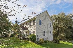 48 Quarry St, Great Barrington MA 01230