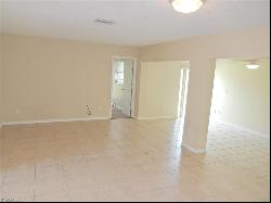 506 Parkside St, Lehigh Acres FL 33936