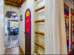 1046 Camino Del Medio, Taos NM 87571