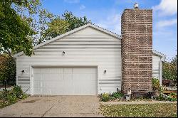 1415 Cedar River Drive, Waverly IA 50677