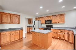 406 Village Place, Pine Twp - Nal PA 15090