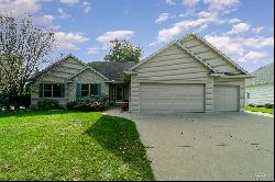 7165 Spring Lake Trail, Saginaw Township MI 48603