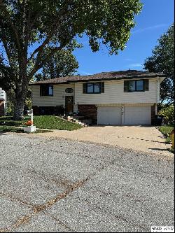 5725 N 116 Circle, Omaha NE 68164