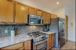 814 Camino De Monte Re Unit 212, Santa Fe NM 87505