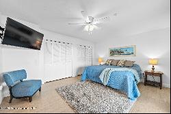 303 Audubon Drive Unit 301, Melbourne FL 32901