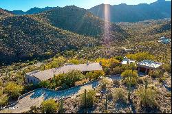 5500 W Chaos Canyon Lane, Tucson AZ 85745