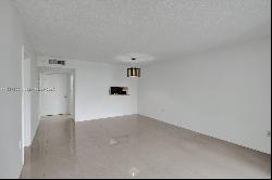 8075 SW 107th Ave Unit 321, Miami FL 33173