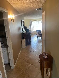 29 Lake Vista Trail #201, Port Saint Lucie FL 34952