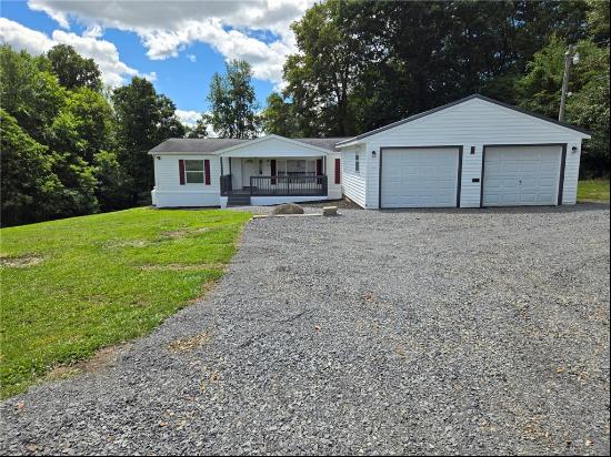 130 Eau Claire Rd, Venango Twp PA 16049