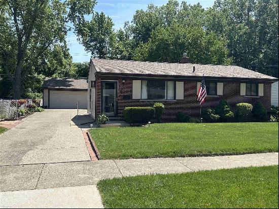 12718 Denoter Drive, Sterling Heights MI 48313