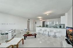 7135 Collins Ave Unit 1723, Miami Beach FL 33141