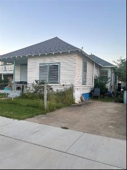 3509 Avenue S, Galveston TX 77550