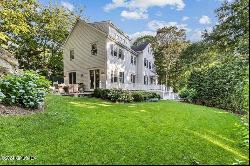 18 Cat Rock, Cos Cob CT 06807