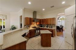 96 Forest Hills Blvd, Naples FL 34113