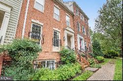 1603 Hunting Creek Drive Unit A, Alexandria VA 22314