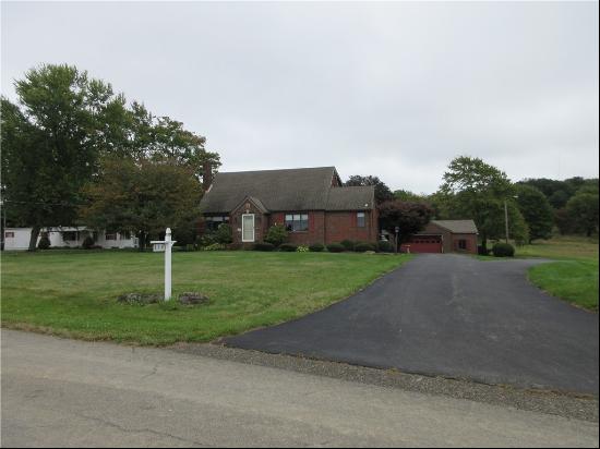 914 Breakneck Bridge Rd, Perry Twp - Law PA 16051