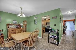 454 Hoch Road, Blandon PA 19510