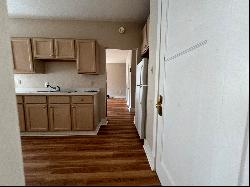 N51W34917 Wisconsin Ave Unit 2W, Okauchee WI 53069