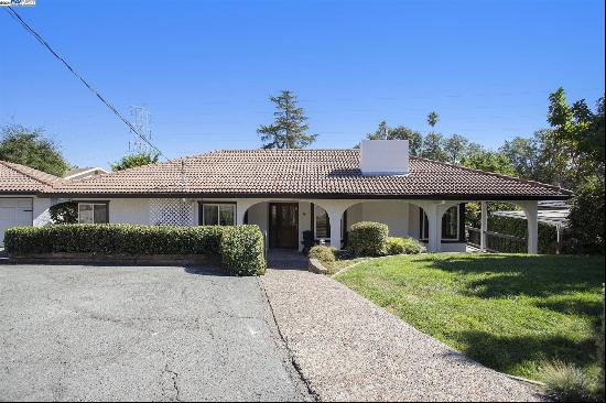 9 Westminster Pl, Lafayette CA 94549