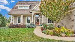 1818 E West Lake Drive, Mahomet IL 61853