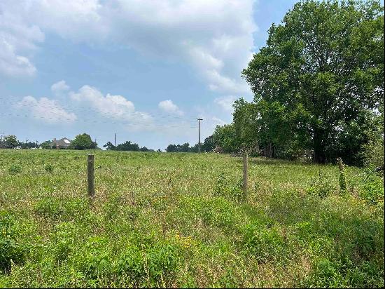 Lot 8 5.5 ACRES County Road 2166, Troup TX 75789