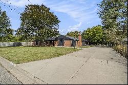 2503 Bruce Drive, Kalamazoo MI 49008