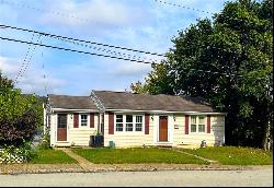 905 N 3rd St, Jeannette PA 15644