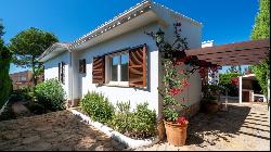 Renovated villa for sale with sea views in Bahia Azul, Lluchmajo, Llucmajor 07620