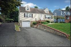 28 Woodlawn Ter, Little Falls Twp. NJ 07009