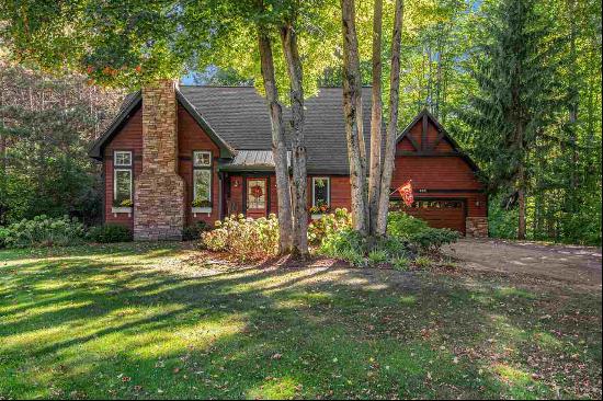 235 Meadow Wood Drive, Harbor Springs MI 49740